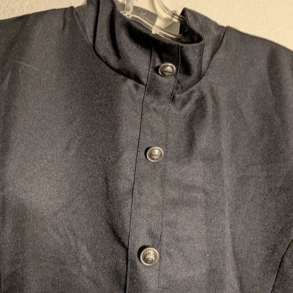 Elegant Black Women's Dress - Picture 8 of 11